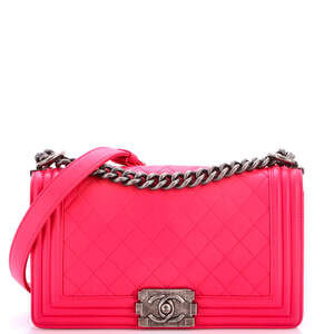 Chanel Boy Flap Bag Quilted Lambskin #262185C34B